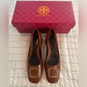 Gorgeous Tory Burch Pumps. New with box.